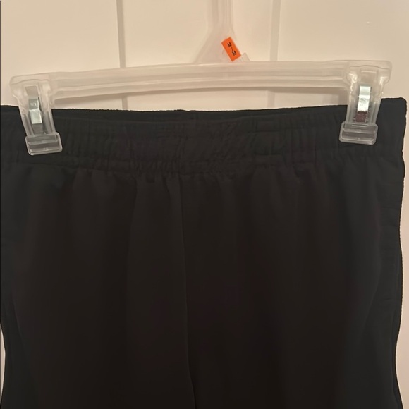 Men’s Athletic Black Basketball Shorts for Active Performance, size S - Picture 3 of 6